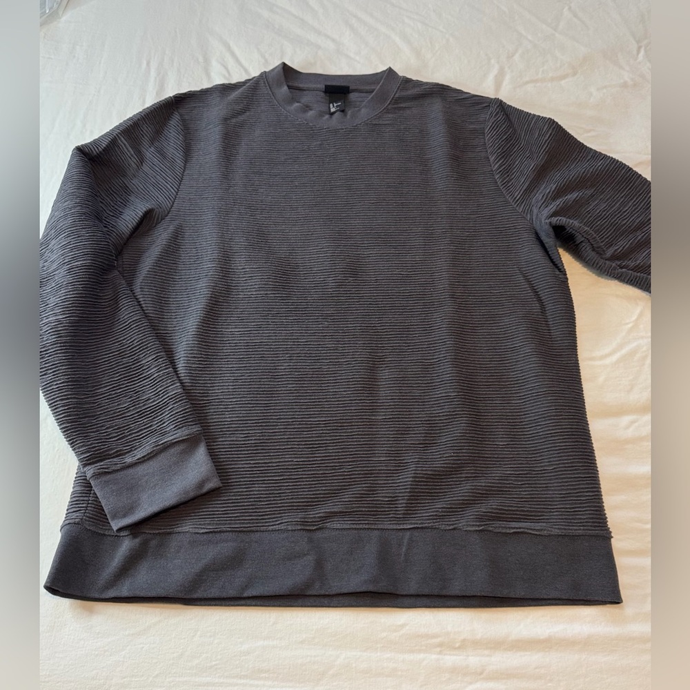H&M Men's Charcoal Crewneck Sweater Large - Picture 1 of 5